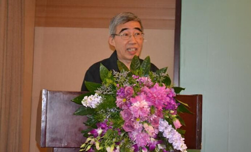 中國房地產業協會副會長兼秘書長馮俊致辭