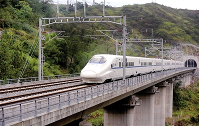 28日渝万高铁开通 重庆至万州仅需约100分钟