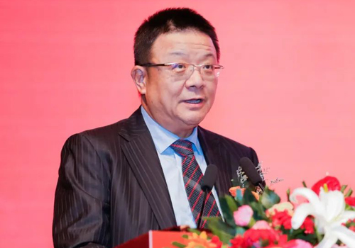 中国房地产业协会副会长、易居中国董事局主席 周忻