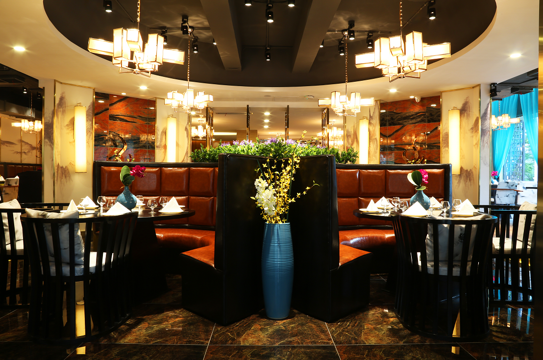 大连粤食粤点餐厅设计 作品：复古与优雅并重，个性与精致同存