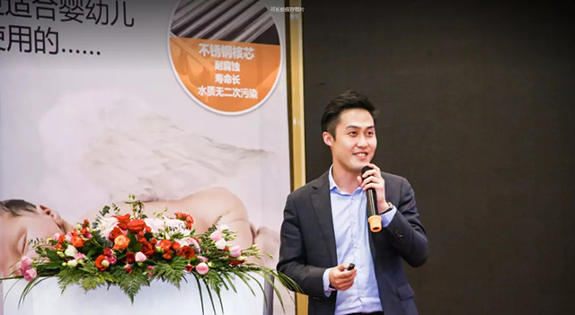 路创大中华区无线家总监Brian