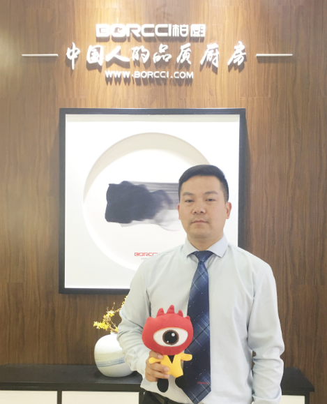 宁波柏厨运营部部长程波