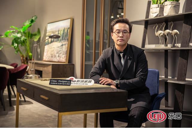 阎明