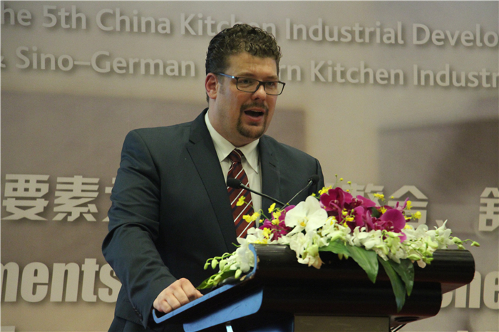 AMK德国现代厨房行业协会首席执行官孟格致先生