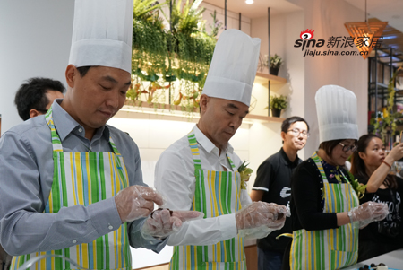 老板电器上海第三家厨源烹饪文化体验馆落户浦