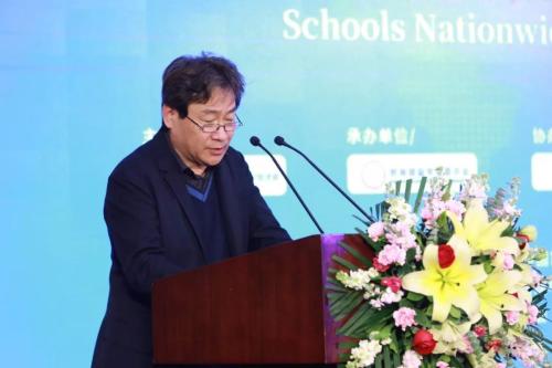 中国质量万里行促进会教育装备专业委员会理事长沈英琪