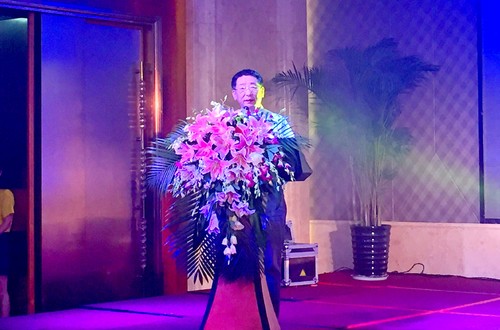 南京林业大学木材工业学院党委书记周悍东致辞