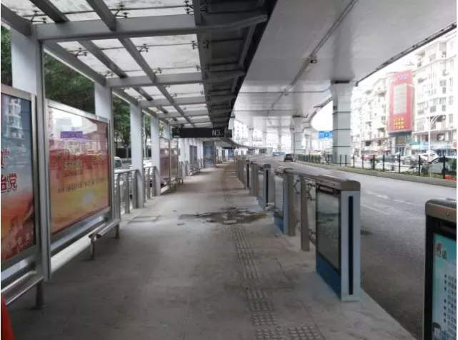 武汉首辆BRT快速公交车终于要亮相 快来这里