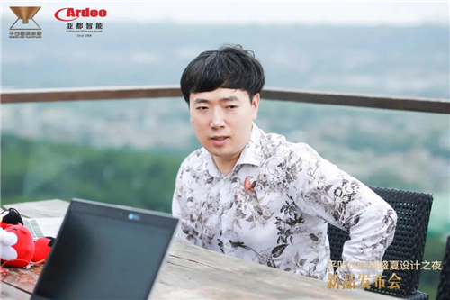 陕西亚都商贸有限公司董事长  翟超