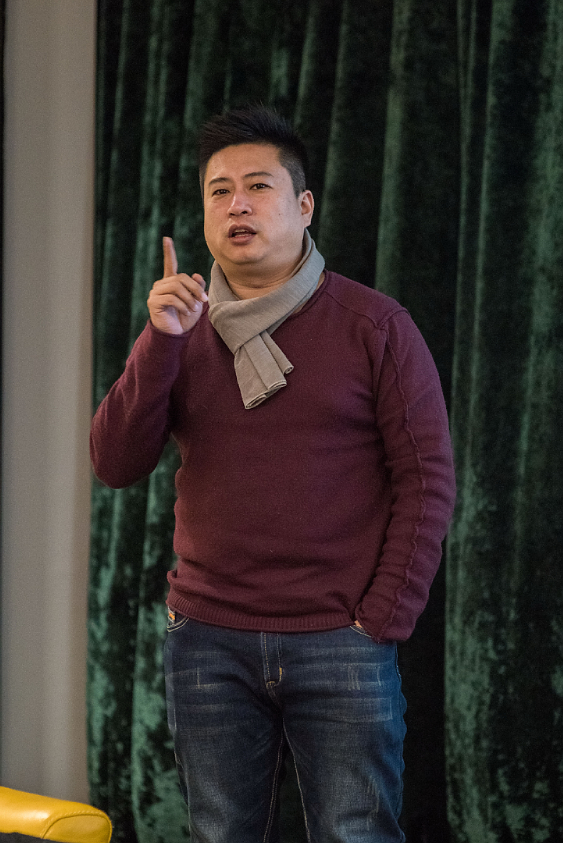 分享会主持人关学睿