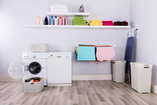 洗衣机市场消费分化趋势凸显，农村和高端市场强劲增长