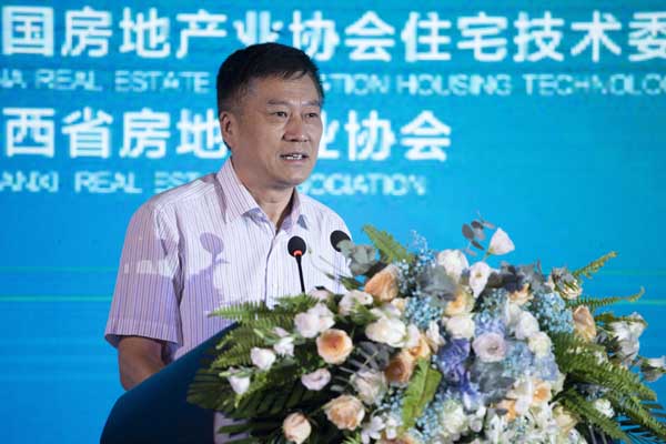 陜西省住房和城鄉建設廳副廳長任勇致歡迎辭