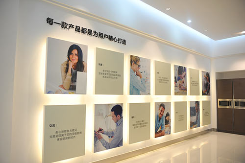 匠心铸精品 帅康弧影不碰头油烟机树立高端品质典范