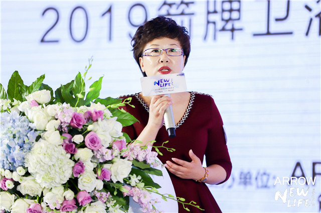 中国建筑装饰协会住宅装饰装修和部品产业分会秘书长 胡亚南