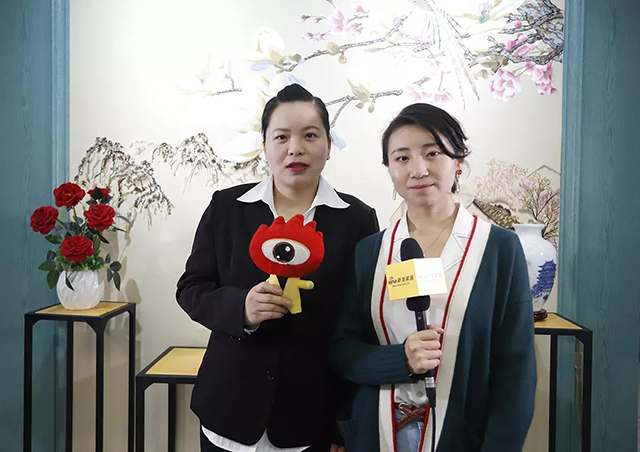 雅诗澜销售部李娅接受新浪家居专访