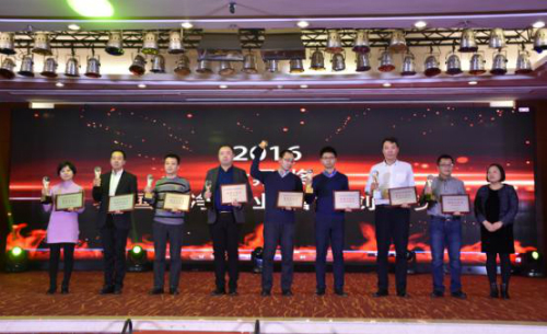 皓庭（北京）科技有限公司荣获“2016年度空净行业营销创新奖”奖项