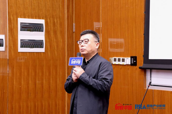 房教中国总经理、时钟教室CEO 陈国胜