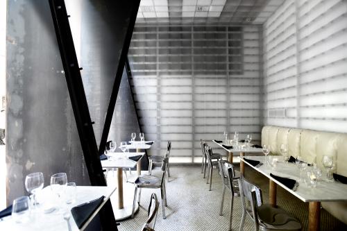 TUVE Sliver Room TUVE Sliver Room