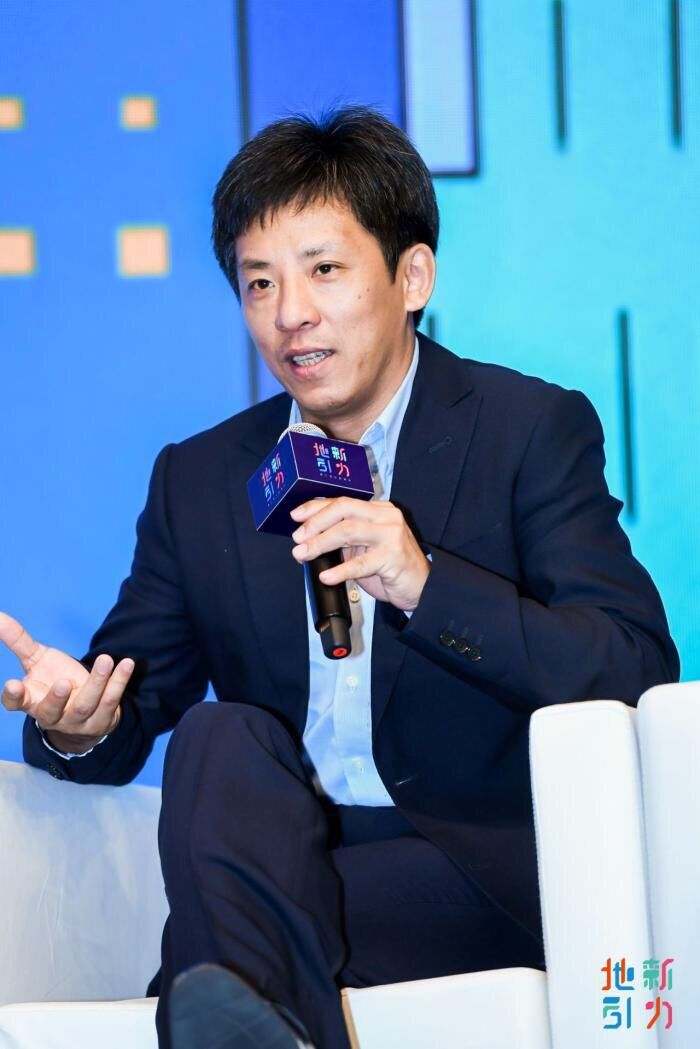 弗徕威智能机器人董事长兼CEO陈兆先