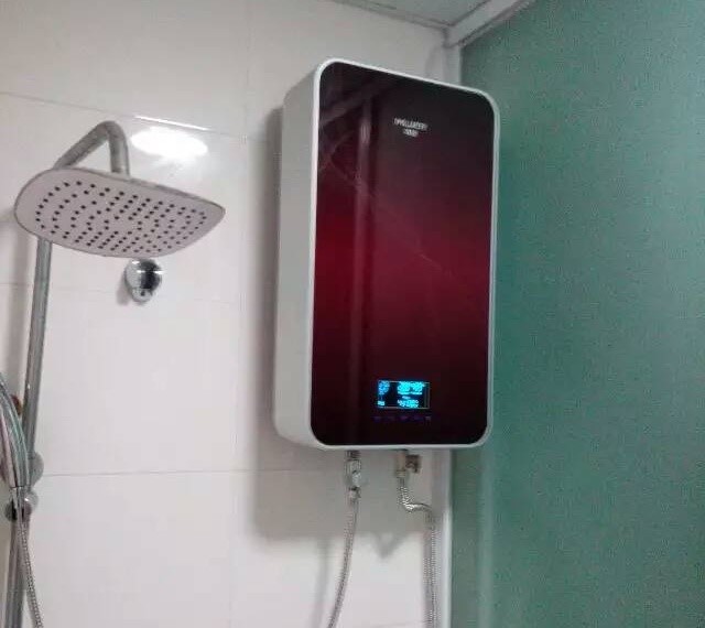 速热第一品牌沐捷教独居老人在冬天要如何安全使用电热水器 新浪家居
