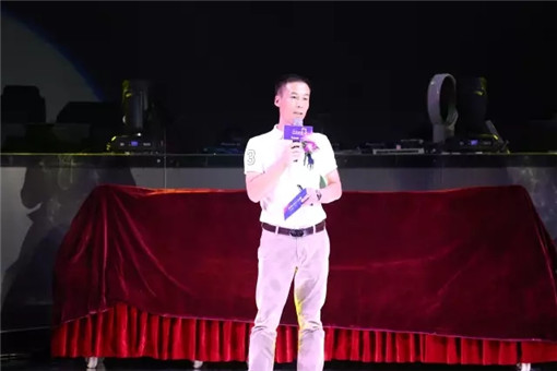 北京远东神华集团冠珠陶瓷事业部总经理吉启星