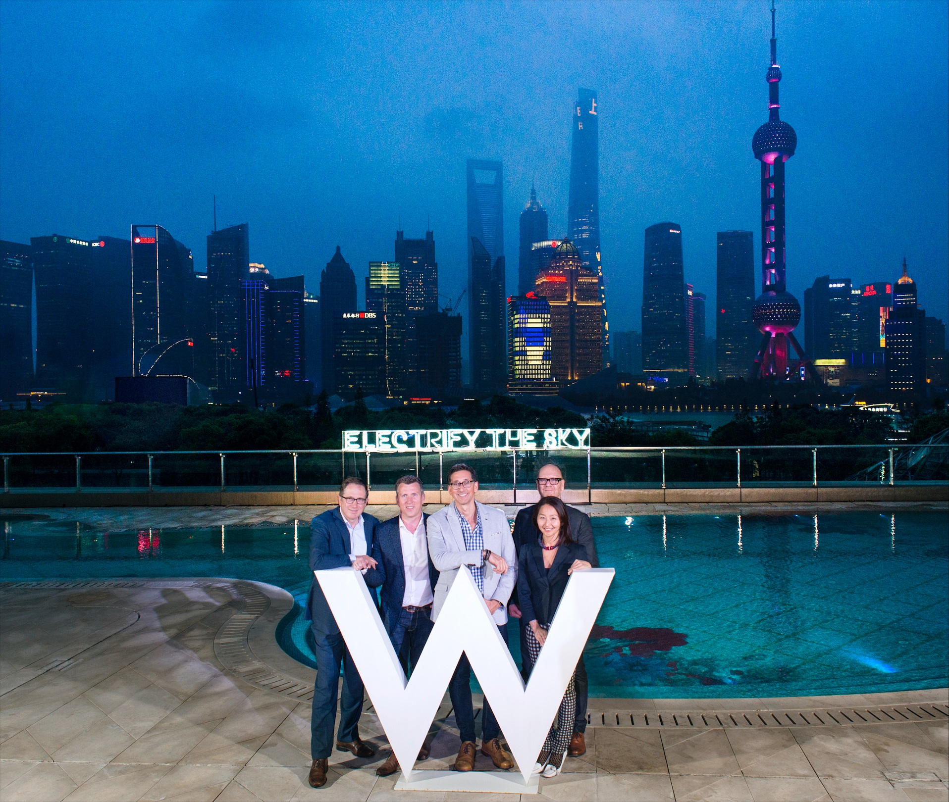 万豪集团领导人首次揭开上海外滩W酒店神秘面纱。