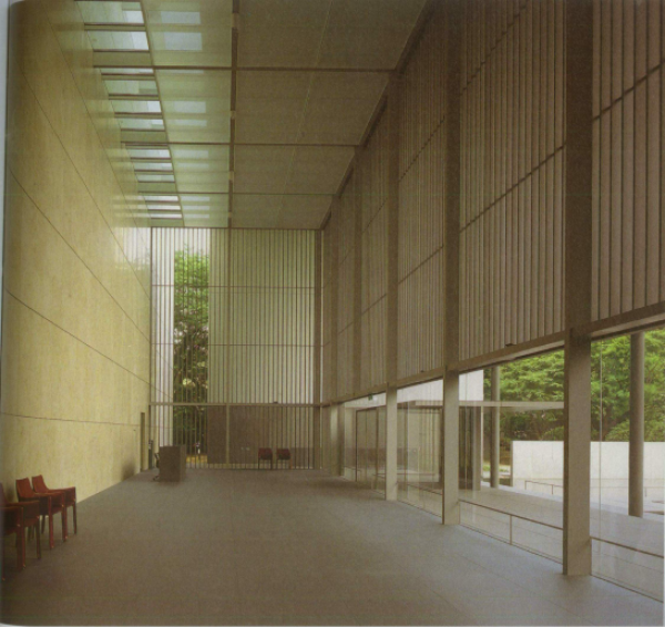 3-2图(1)  日本建筑师谷口吉生设计的东京法隆寺，以其高度的理性展显出  无限的优雅感。