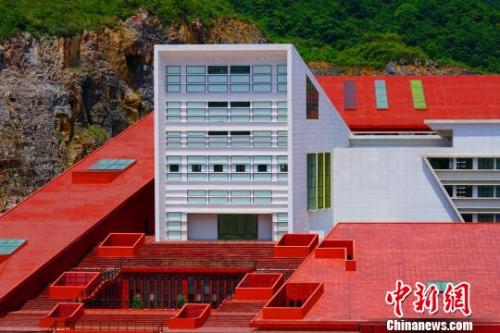 资料图：图为贵安新区大学城消防应急救援中心。