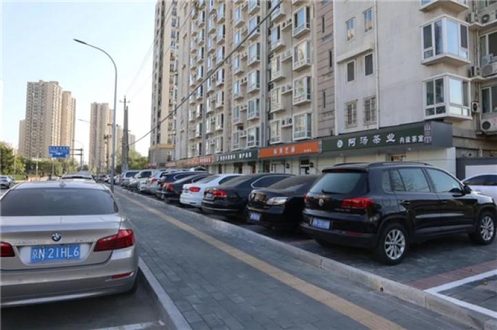 常营南路整治工程已完工!道路两侧增加300多个停车位!