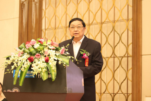 湖北省家具协会会长秦志江致辞