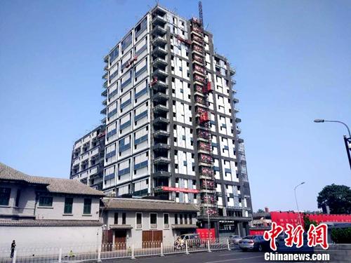 资料图:北京一处正在建设的楼房。中新网记者 李金磊 摄