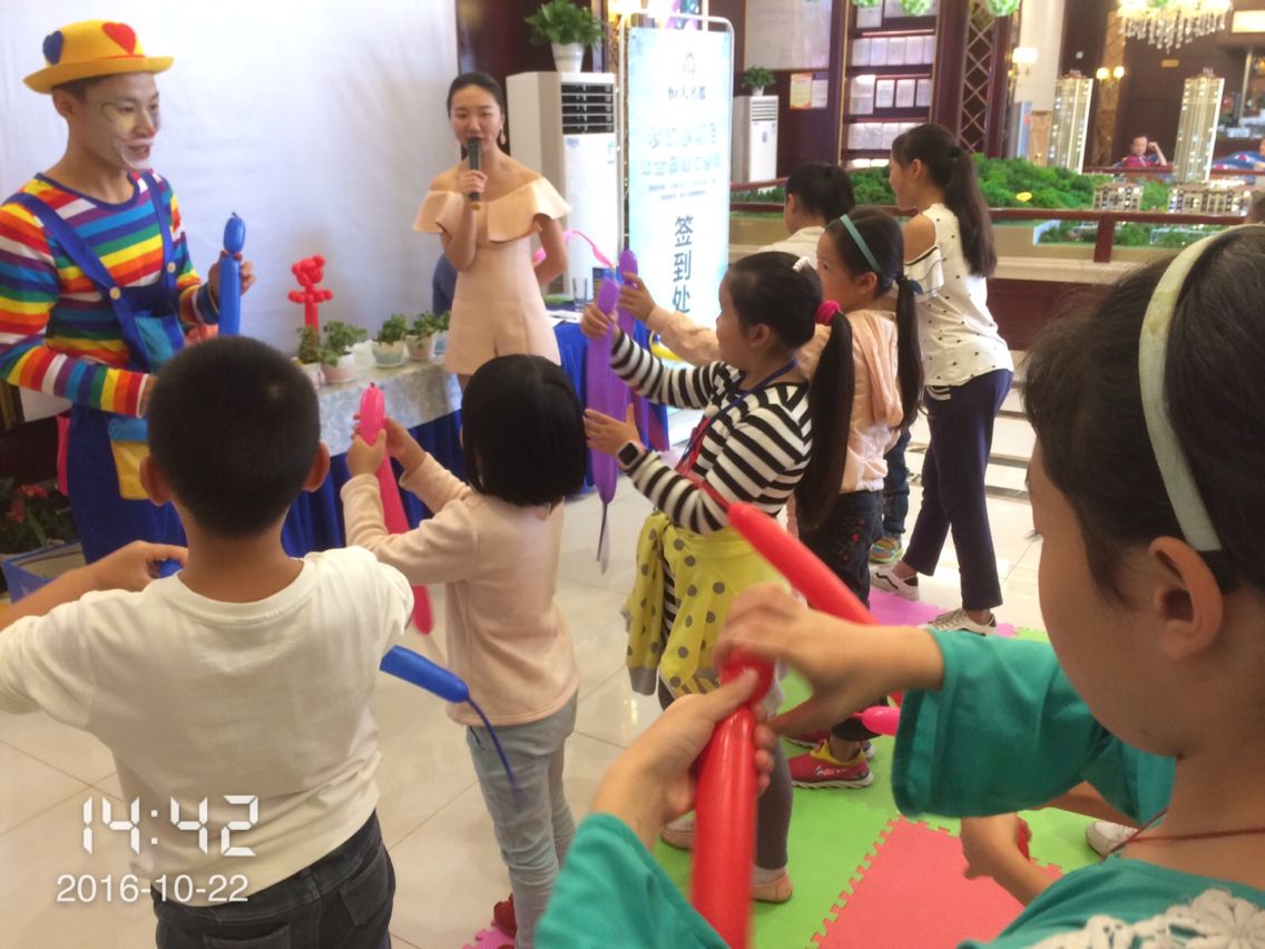 来资阳恒大名都 迪斯尼经典人物陪你过周末