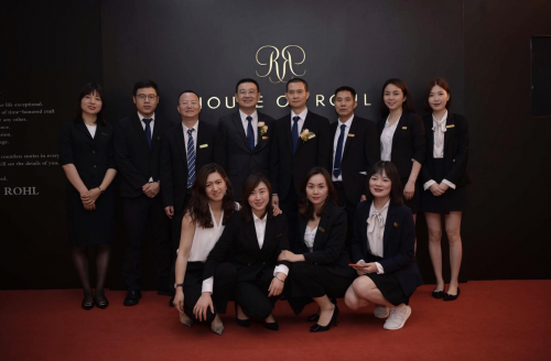HOUSE OF ROHL 专业团队