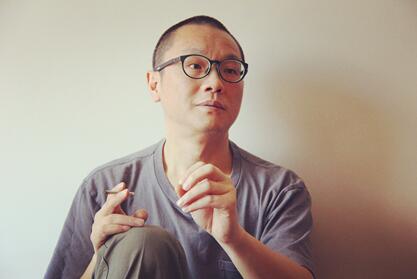 第六代导演施润玖点评沙芬电子烟:这玩意儿英语视频自考图片