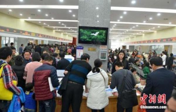 安阳市常住人口_河南安阳高新区项目推介(3)