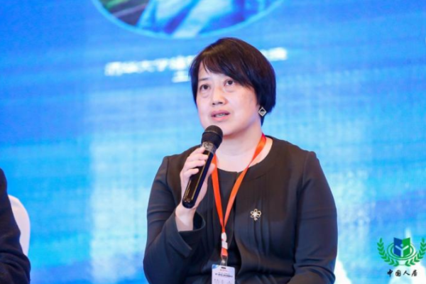 清华大学建筑学院副教授 王英