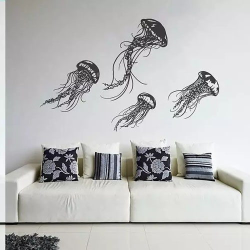 墙上飘逸的水母超有艺术感