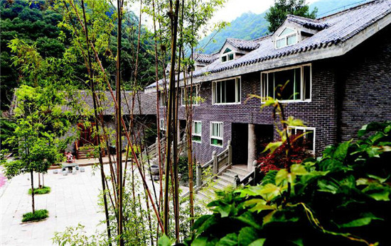 陕西整治秦岭北麓违建别墅 西安202栋已拆除148栋