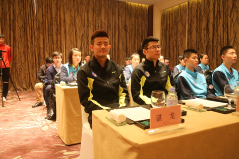 青岛仁洲羽毛球俱乐部首都航空、海逸天成合作签约新闻发布会