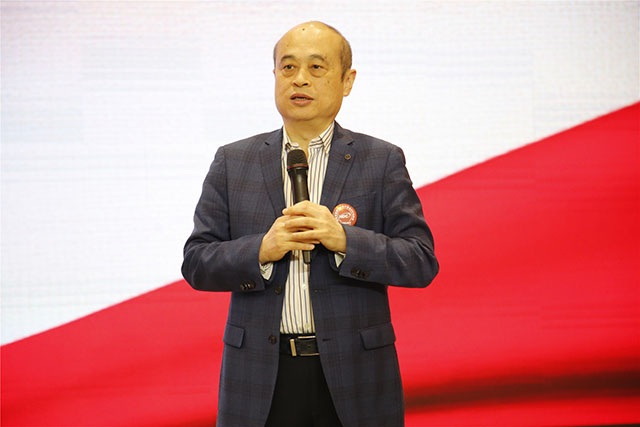执行会长王立辉