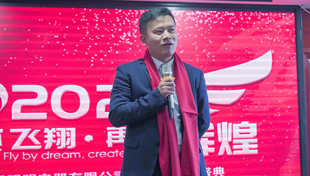 乾阔智能家居总经理张德伟先生