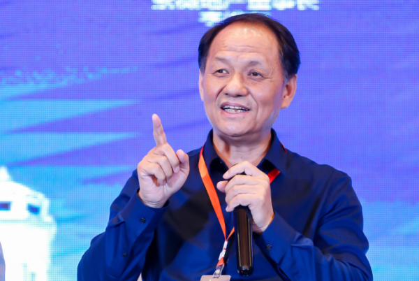 紫薇地产研究院名誉院长 李维东