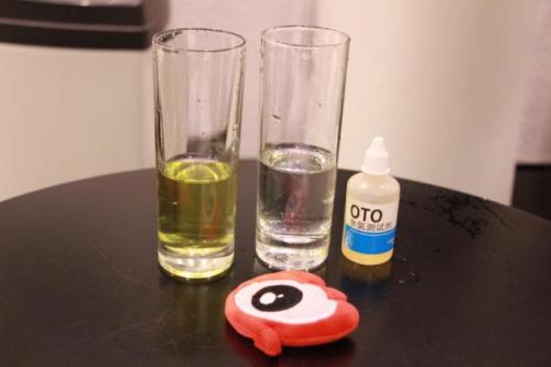 自来水（左）余氯显色VS净化水（右）余氯显色