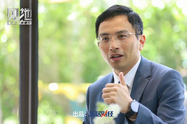 远洋集团总裁助理、华东华中事业部总经理贾鹏翔