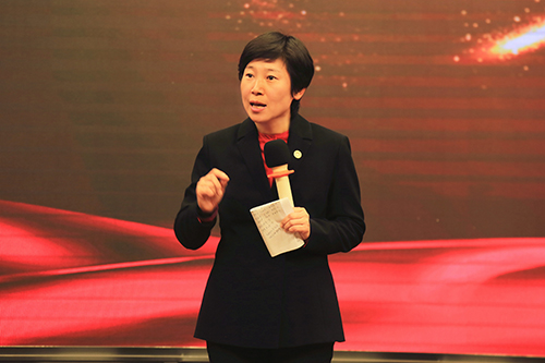 东方雨虹集团副总裁,工渠事业部董事长张志萍