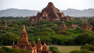 坐拥3500座佛塔寺庙 缅甸蒲甘古城 列世界遗产 
