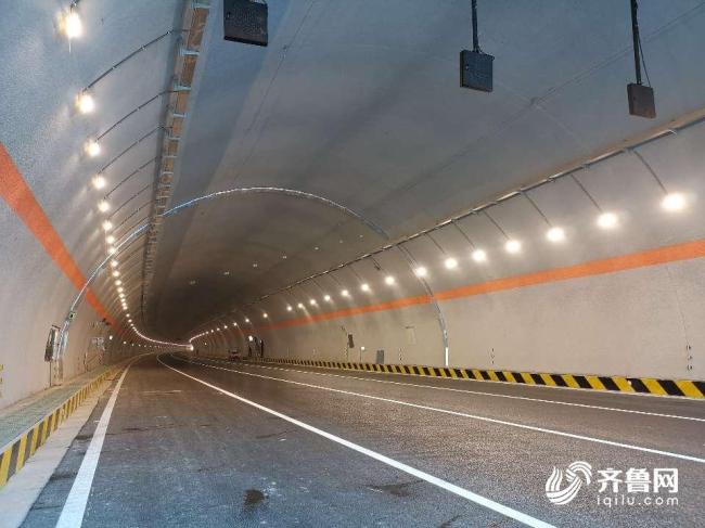滨莱高速改扩建通过验收