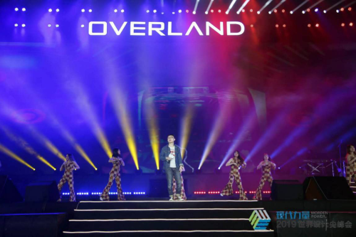  《OVERLANDERS》主题歌曲表演