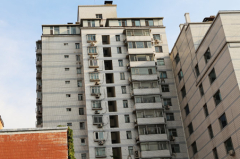 房企银根收紧 土地市场热度不断降温