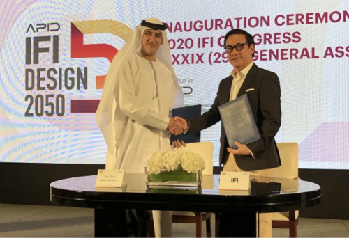IFI 主席梁志天先生与迪拜市签署 IFI 室内设计宣言

